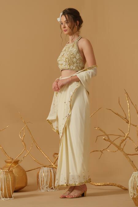 Buy_Abstract By Megha Jain Madaan_Ivory Georgette, Tissue, Silk, Crepe, Cotton Pre-draped Saree With Blouse _Online_at_Aza_Fashions