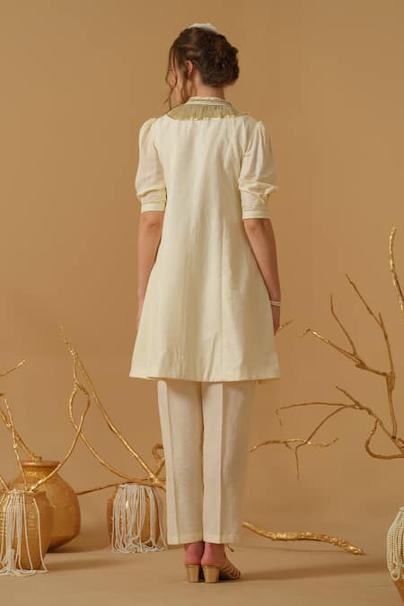 Abstract By Megha Jain Madaan Floral Pattern Tunic With Pant 