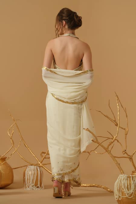 Abstract By Megha Jain Madaan Embellished Border Pre-Draped Saree 