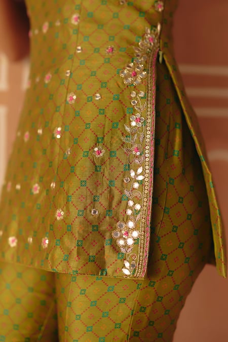 Buy_Drishti & Zahabia_Olive Green Dupion, Silk Embroidery, Zari, Cross Stitch Print Tunic Pant Set 