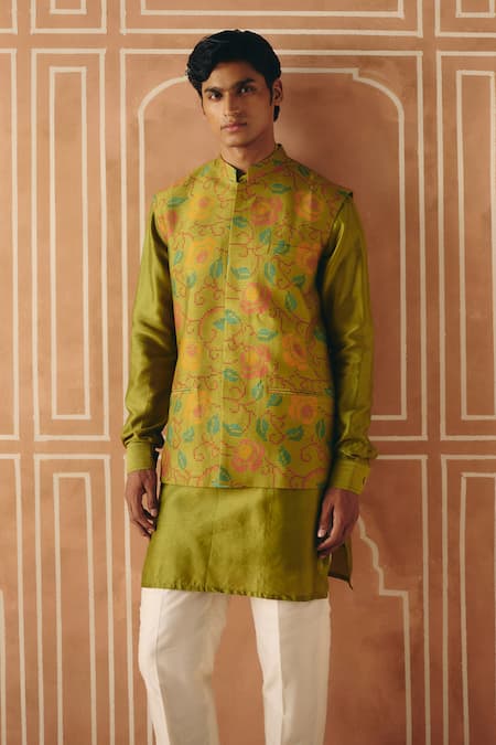 Drishti & Zahabia Floral Cross Stitch Print Bundi & Kurta Set 