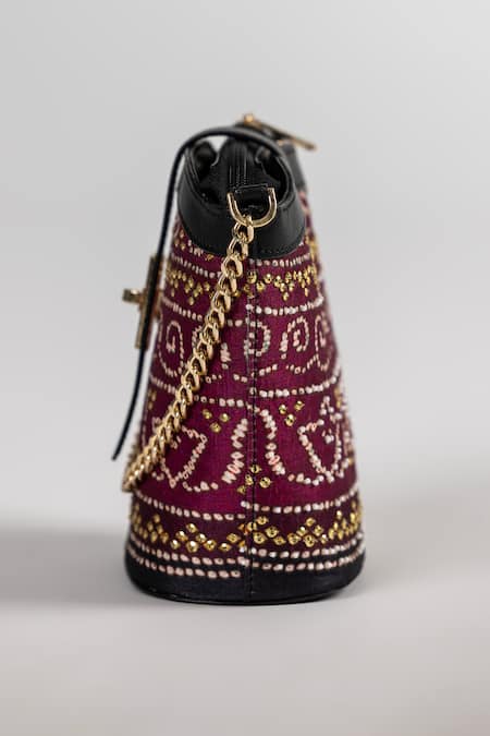 The Garnish Company_Burgundy Esha Bandhej Print Bucket Bag With Dual Sling _Online_at_Aza_Fashions