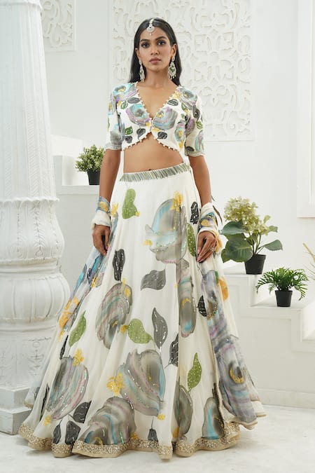 Priti Sahni Flora Hand Painted Lehenga Set 
