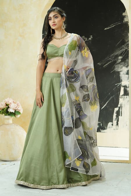 Shop_Priti Sahni_Green Silk, Organza Gota Patti, Solid Lehenga Set With Hand Painted Dupatta _Online_at_Aza_Fashions