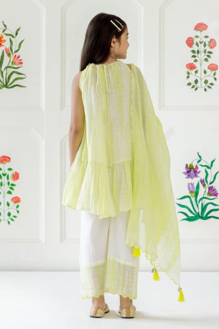 Risa Dreamworld Gathered Kurta Set 