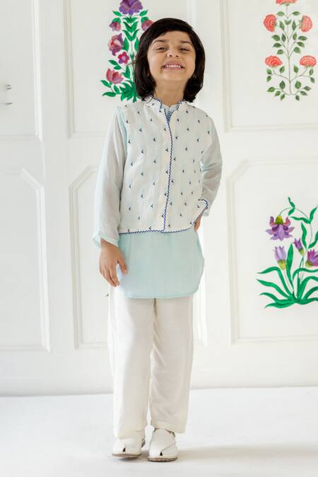 Shop_Risa Dreamworld_Sky Blue Chanderi Embroidery Butti Jacket And Pant Set _Online_at_Aza_Fashions