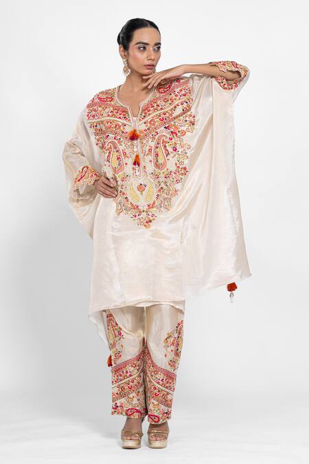 Shop_Ellemora Fashions_Beige Embroidery, Tassels V-neck Thread Work Kaftan Set 