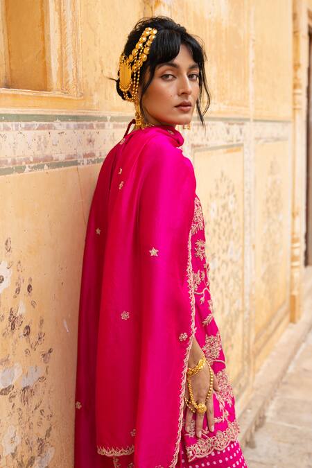 Buy Pink City By Sarika Pink Chanderi Silk Embroidery, Zari Square Neck Floral Pattern Kurta Sharara Set Buy_Pink City By Sarika_Pink Chanderi Silk Embroidery, Zari Square Neck Floral Pattern Kurta Sharara Set