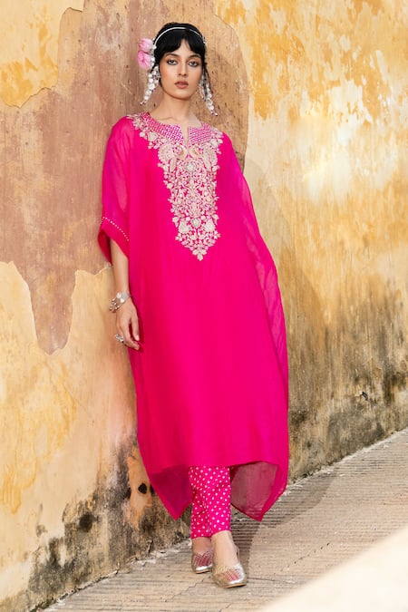 Shop_Pink City By Sarika_Pink Silk Embroidery Split V-neck Kaftan Set _Online_at_Aza_Fashions