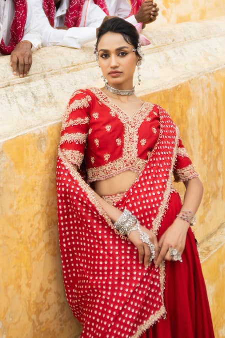 Shop_Pink City By Sarika_Red Chanderi Silk Embroidery, Zari V-neck Bandhani Pattern Lehenga Saree Set _Online_at_Aza_Fashions