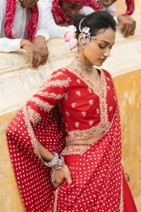 Pink City By Sarika_Red Chanderi Silk Embroidery, Zari V-neck Bandhani Pattern Lehenga Saree Set _at_Aza_Fashions