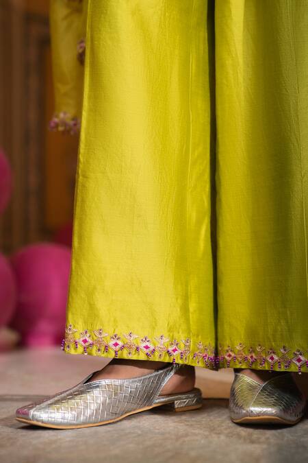 Pink City By Sarika_Lime Chanderi Silk, Silk, Chanderi, Organza Embroidery, Butti Work Kurta Set _at_Aza_Fashions