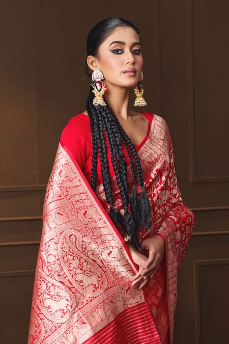 Buy Vishwa By Pinki Sinha Red Silk Zari Woven Saree With Running Blouse Piece Online at Aza Fashions Buy_Vishwa By Pinki Sinha_Red Silk Zari Woven Saree With Running Blouse Piece _Online_at_Aza_Fashions