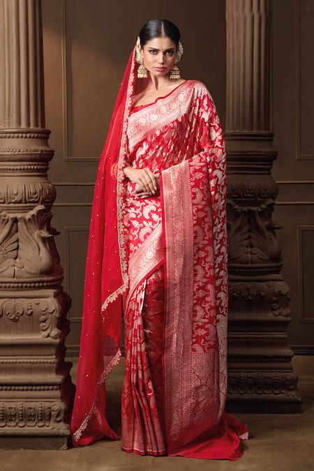 Buy_Vishwa By Pinki Sinha_Red Silk, Brocade, Organza Zari, Embroidery Banarasi Saree With Dupatta Veil 