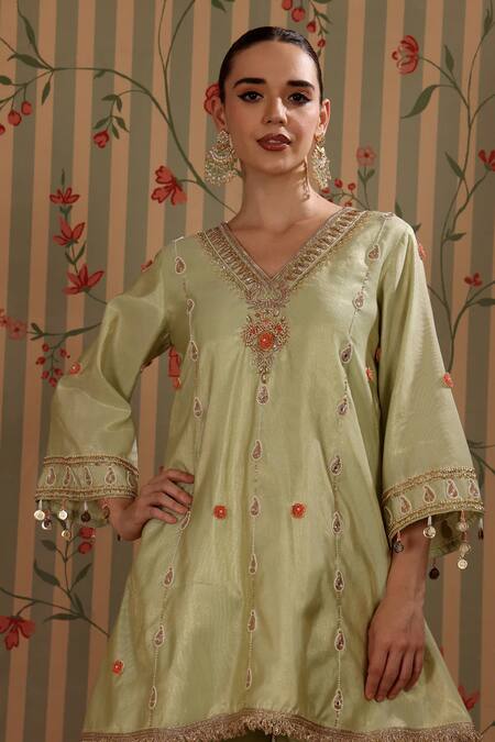 Nitisha Kashyap Official_Lime Cotton Embroidery, Beads, Mirrors, Tassels V-neck A-line Kurta With Pant _Online_at_Aza_Fashions