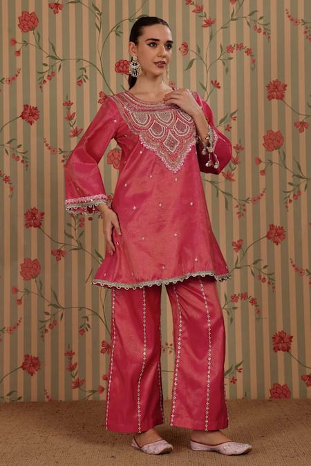 Nitisha Kashyap Official A-Line Embroidered Kurta & Pant Set 