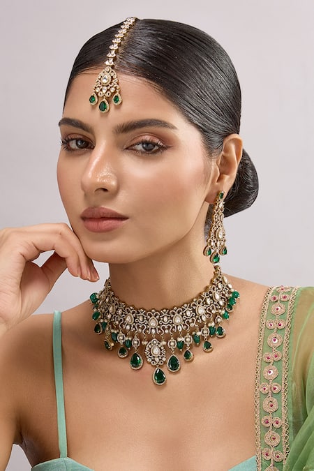 Auraa Trends Green Gemstones, Pearls Rhodium Finish Emerald Stone Necklace Set 
