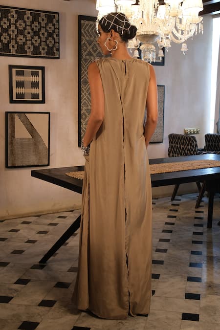 Esha L Amin Flowy Back Embroidered Front Top 