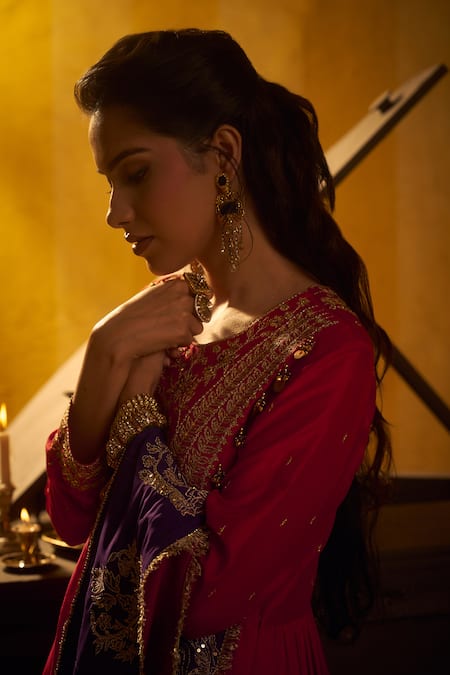 Hirika & Dhruti Red Silk, Organza Embroidery, Sequins, Beads Dori Tikki Work Anarkali And Dupatta Online at Aza Fashions Hirika & Dhruti_Red Silk, Organza Embroidery, Sequins, Beads Dori Tikki Work Anarkali And Dupatta _Online_at_Aza_Fashions