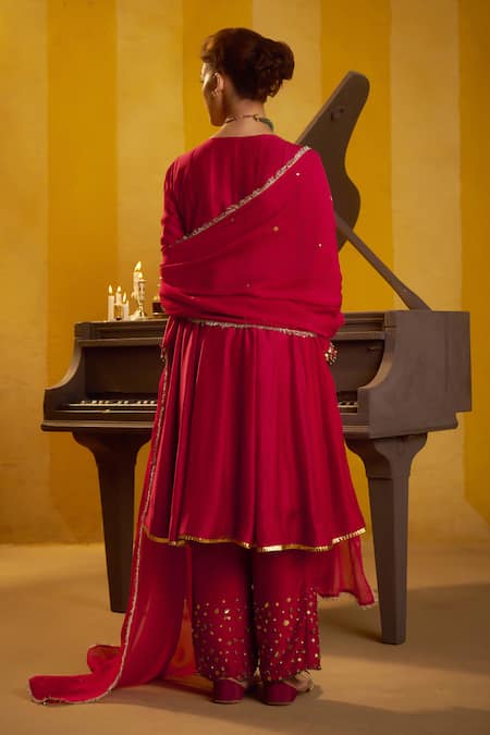 Shop Hirika & Dhruti Red Silk, Organza Sequins, Beads, Zari, Hand Work Kurta, Pant And Dupatta at Aza Fashions Shop_Hirika & Dhruti_Red Silk, Organza Sequins, Beads, Zari, Hand Work Kurta, Pant And Dupatta _at_Aza_Fashions