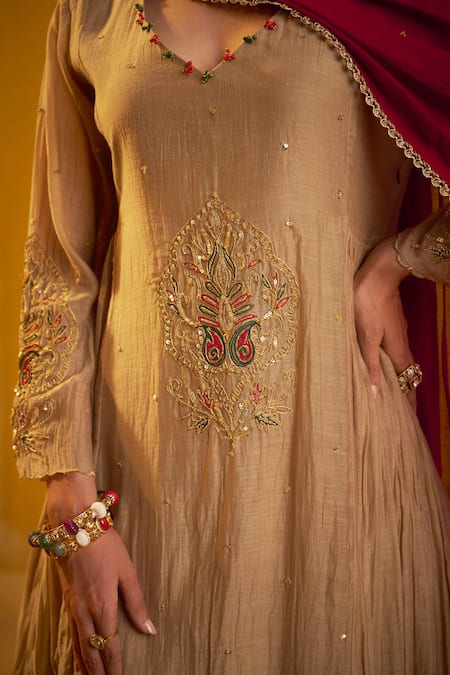 Shop_Hirika & Dhruti_Brown Chanderi Sequins, Marodi Work Kurta, Tikki Chitta Pant And Dupatta _Online_at_Aza_Fashions