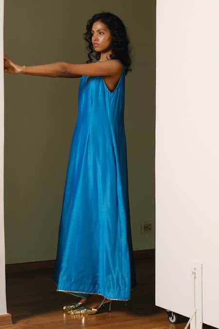 Kharakapas_Blue Chanderi V-neck Ambar Jumpsuit _Online_at_Aza_Fashions