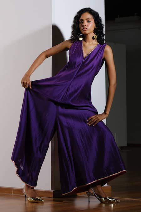 Buy_Kharakapas_Purple Chanderi V-neck Kachnaar Jumpsuit _Online_at_Aza_Fashions