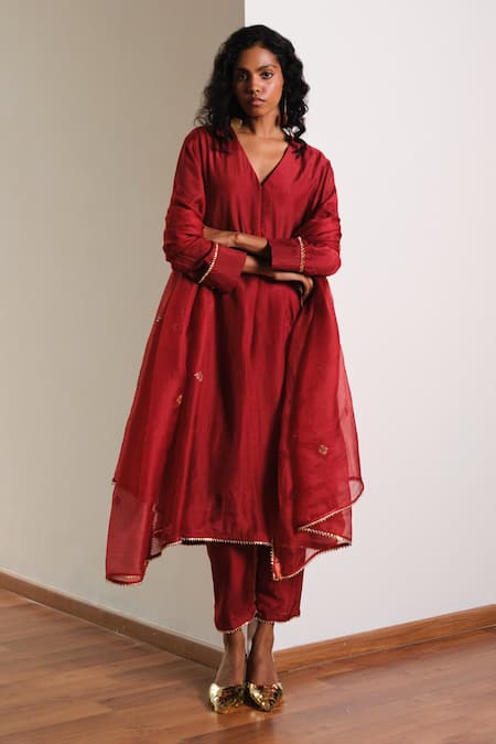 Kharakapas Red Chanderi, Kota Doria Embroidery V-neck Kumkum Kurta Set 