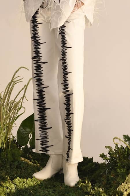 Maison 9002_White Cotton Feathers, Embroidery Collared Fea Bow Tie Shirt And Pant Set _Online_at_Aza_Fashions