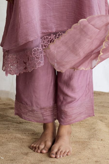 Banera_Purple Chanderi Embroidery, Lace Split V-neck Kurta, Pant And Dupatta Set _Online_at_Aza_Fashions