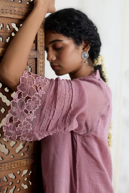 Buy_Banera_Purple Chanderi Embroidery, Lace Split V-neck Kurta, Pant And Dupatta Set _Online_at_Aza_Fashions