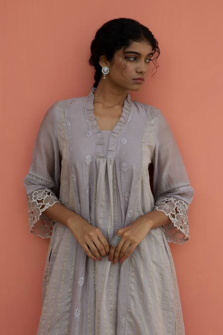 Banera_Gray Chanderi Embroidery, Lace, Zari V-neck Striper Kurta Set _Online_at_Aza_Fashions