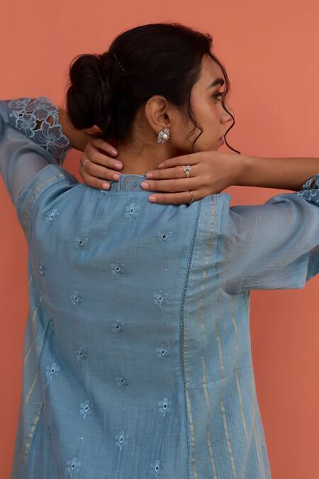 Buy_Banera_Blue Chanderi Embroidery, Zari, Lace Split V-neck Striper Kurta Set _Online_at_Aza_Fashions