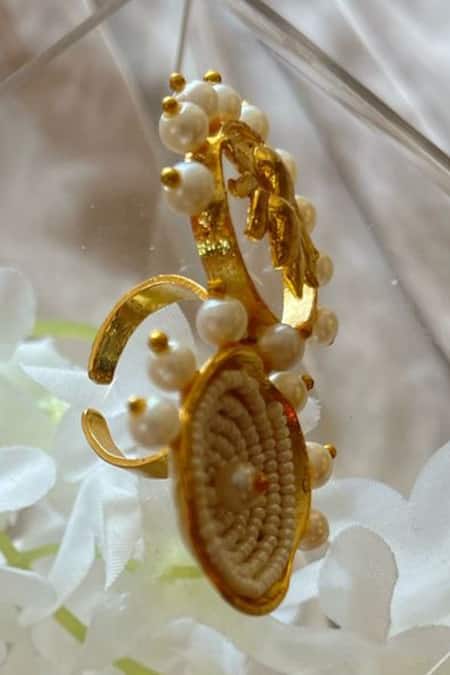 Hetal Shah Lotus Vati Vati Lotus & Vati Pearl Embellished Ring 
