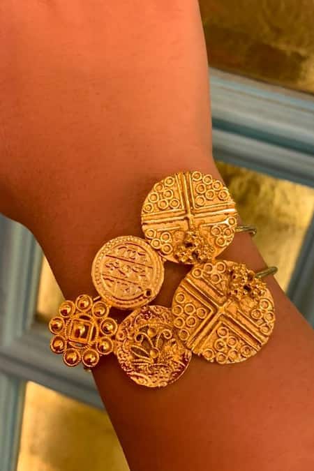 Hetal Shah Gold Coin Coin Motif Adjustable Bracelet 