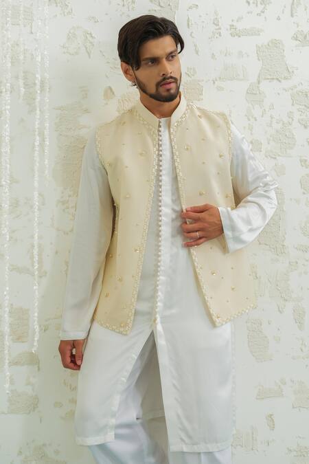 Buy_Runit Gupta_Cream Linen, Cotton Pearls Embroidered Bundi 