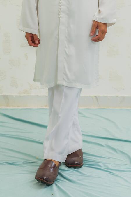 Buy_Runit Gupta_Cream Vegan Silk, Linen, Cotton Pearls, Embroidery Bundi Kurta Set _Online_at_Aza_Fashions