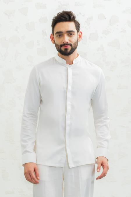 Buy_Runit Gupta_Ivory Vegan , Chanderi Embroidery Beige Multiflap Bundi Set _Online_at_Aza_Fashions