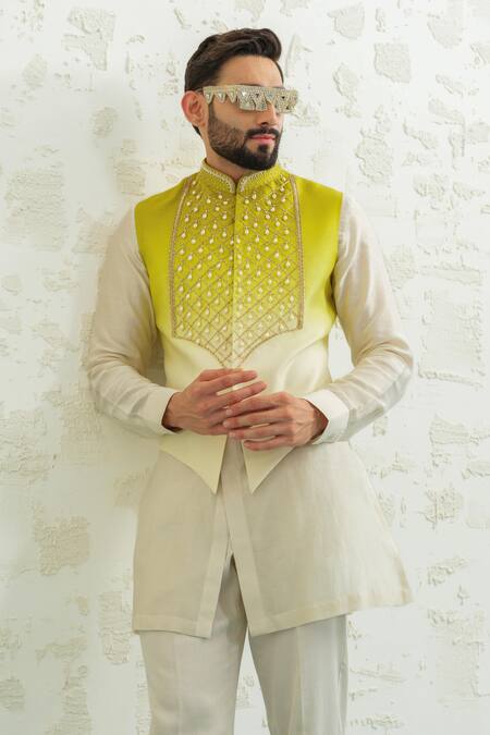 Shop Runit Gupta Green Chanderi , Vegan Embroidery Ombre Latkan Bundi Set Shop_Runit Gupta_Green Chanderi , Vegan Embroidery Ombre Latkan Bundi Set