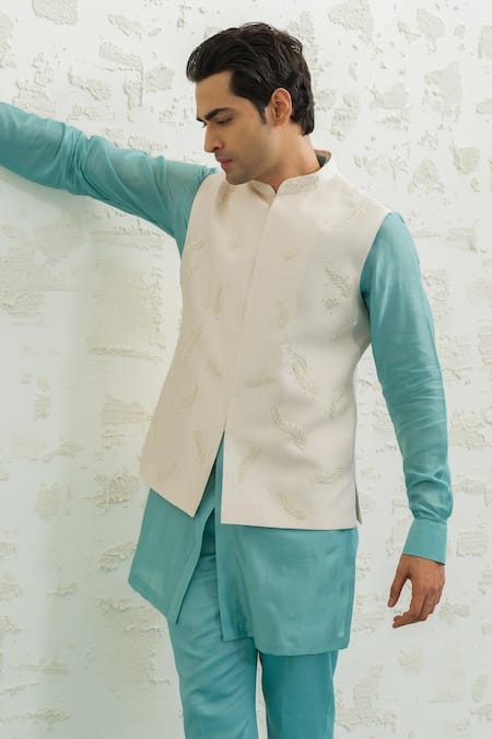 Buy_Runit Gupta_Pink Chanderi Silk Embroidery Feather Bundi 