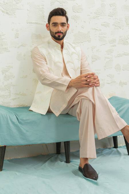 Buy_Runit Gupta_Ivory Chanderi , Vegan Embroidery Multi Arch Bundi Kurta Set 