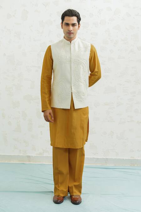 Runit Gupta_Ivory Chanderi , Vegan Embroidery Dusty Contour Bundi And Kurta Set _at_Aza_Fashions