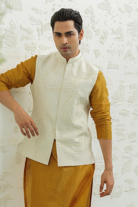 Buy_Runit Gupta_Ivory Chanderi , Vegan Embroidery Dusty Contour Bundi And Kurta Set 
