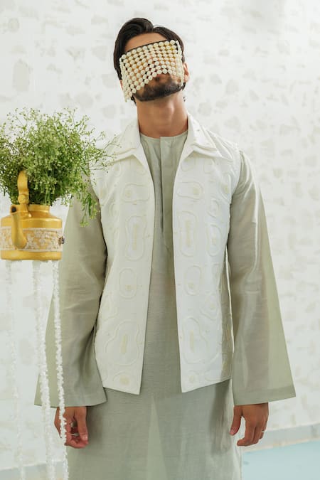 Shop_Runit Gupta_Ivory Chanderi , Vegan Embroidery Amoeba Linen Bundi And Kurta Set 