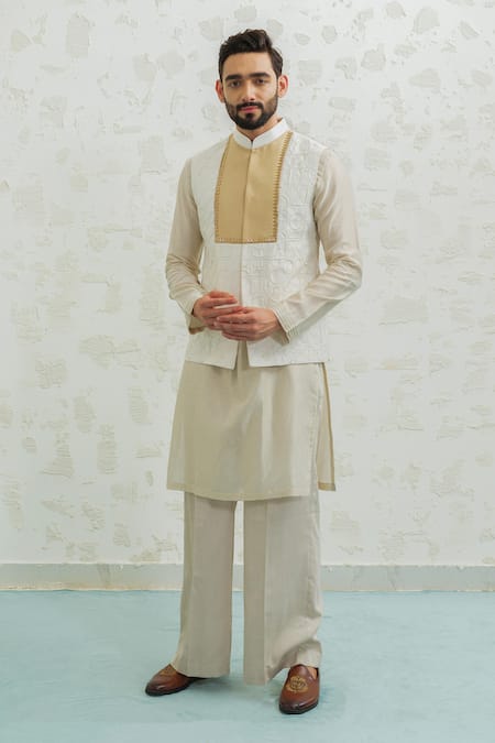 Runit Gupta Ivory Chanderi , Vegan Ochre Patch Semicircle Bundi And Kurta Set 