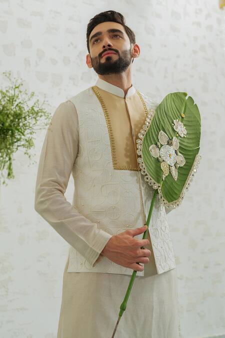 Shop Runit Gupta Ivory Chanderi , Vegan Ochre Patch Semicircle Bundi And Kurta Set Shop_Runit Gupta_Ivory Chanderi , Vegan Ochre Patch Semicircle Bundi And Kurta Set