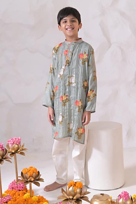 The Plum Bum Pintuck Floral Kurta & Pyjama Set 
