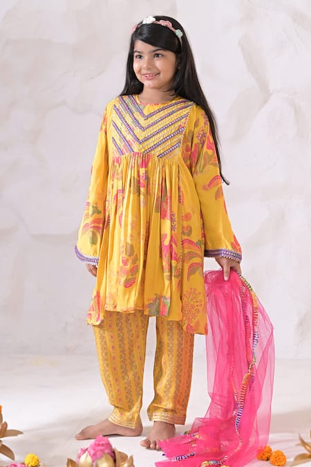 The Plum Bum Floral Pleated Kurta Set With Dupatta 