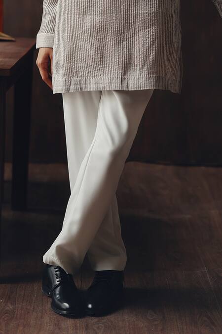 Buy Twenty Nine Gray Chanderi Embroidery Pintuck And Block Print Kurta Set Online at Aza Fashions Buy_Twenty Nine_Gray Chanderi Embroidery Pintuck And Block Print Kurta Set _Online_at_Aza_Fashions