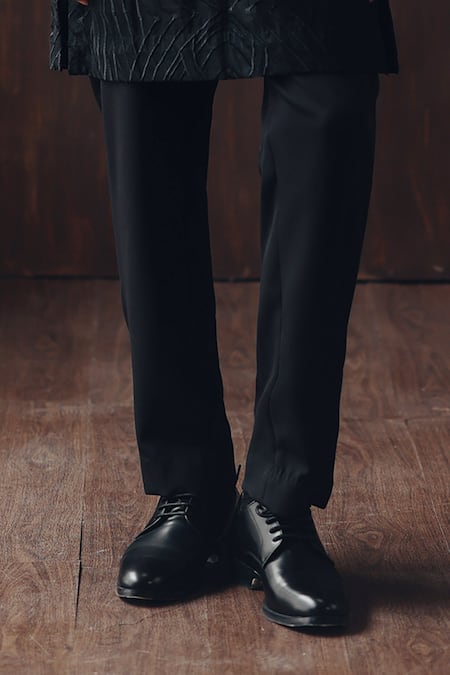 Twenty Nine Black Silk Embroidery Resham Kurta Set Online at Aza Fashions Twenty Nine_Black Silk Embroidery Resham Kurta Set _Online_at_Aza_Fashions